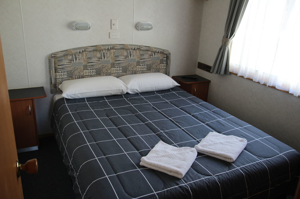 Big4 Moama Holiday Park Buitenkant foto