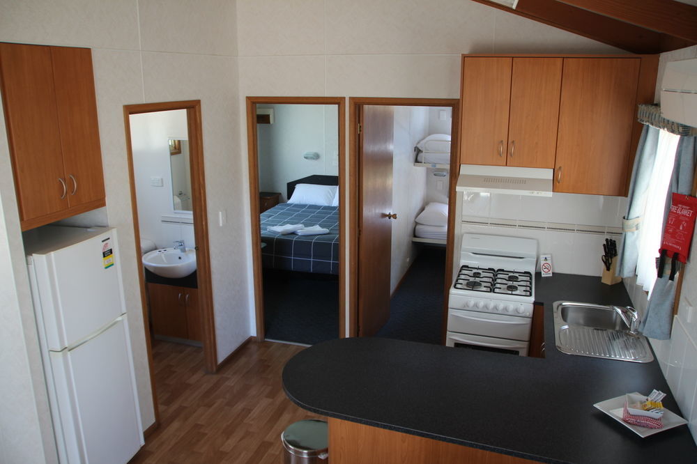 Big4 Moama Holiday Park Buitenkant foto