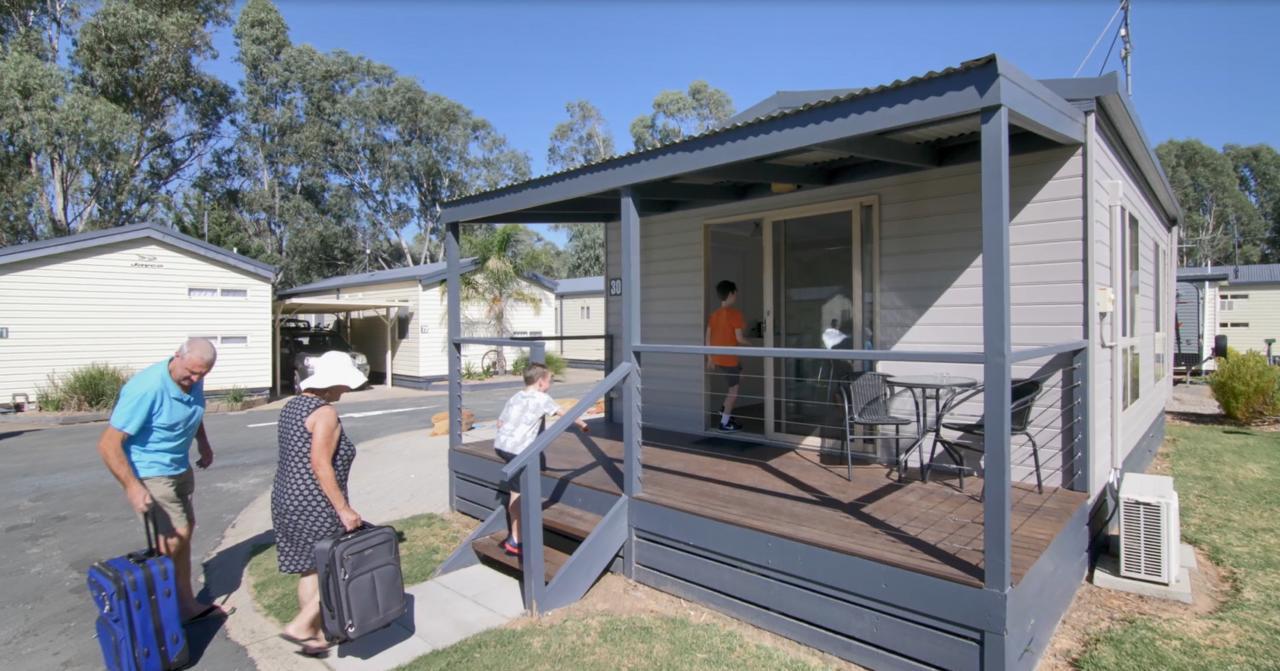 Big4 Moama Holiday Park Buitenkant foto